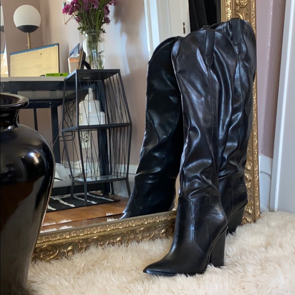 Steve Madden Ranger Black Boots